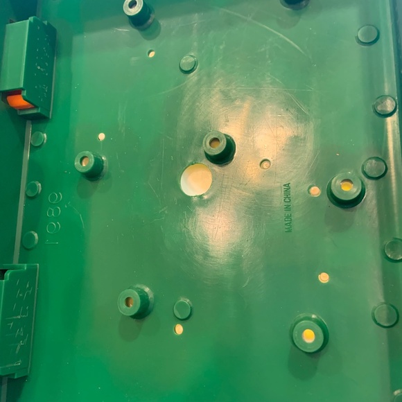 Vintage Lewco 1988 Sesame Street Ernie's Twiddley Winks Plastic Game Board - Picture 12 of 12